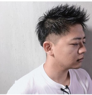 濱口一颯